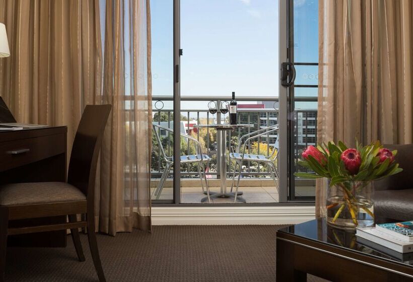 هتل Rydges Norwest Sydney