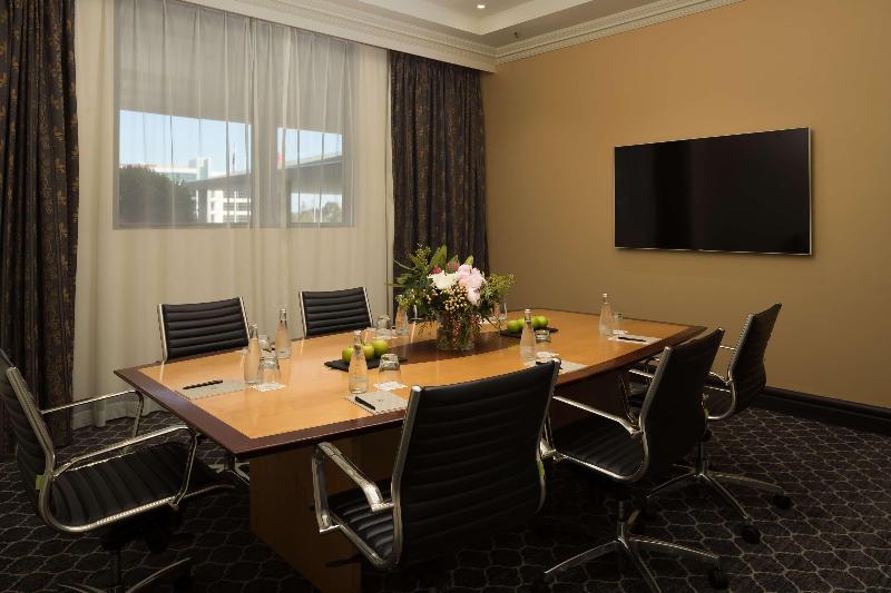 هتل Rydges Norwest Sydney