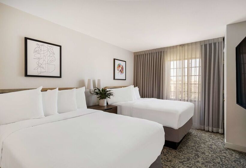 هتل Sonesta Es Suites San Diego  Sorrento Mesa