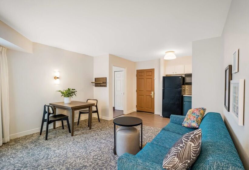 هتل Sonesta Es Suites San Diego  Sorrento Mesa