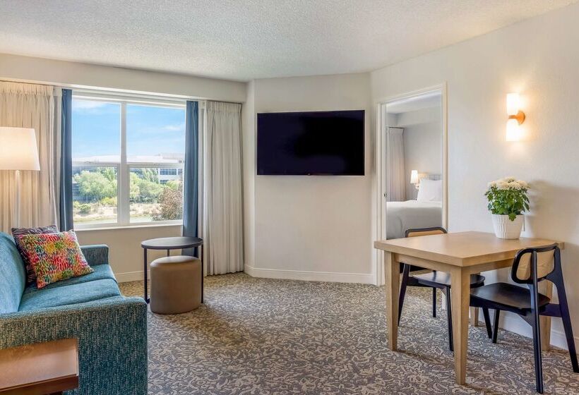 هتل Sonesta Es Suites San Francisco Airport Oyster Point Waterfront