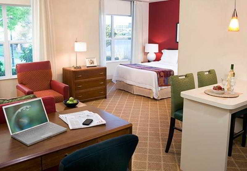 هتل Sonesta Es Suites San Francisco Airport Oyster Point Waterfront