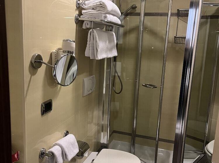 Fotos del hotel Sonya:  35