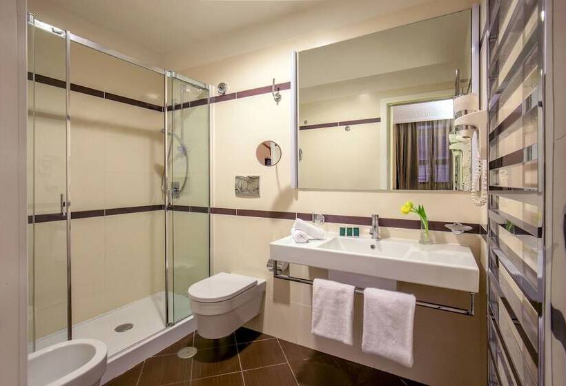 Fotos del hotel Sonya:  9