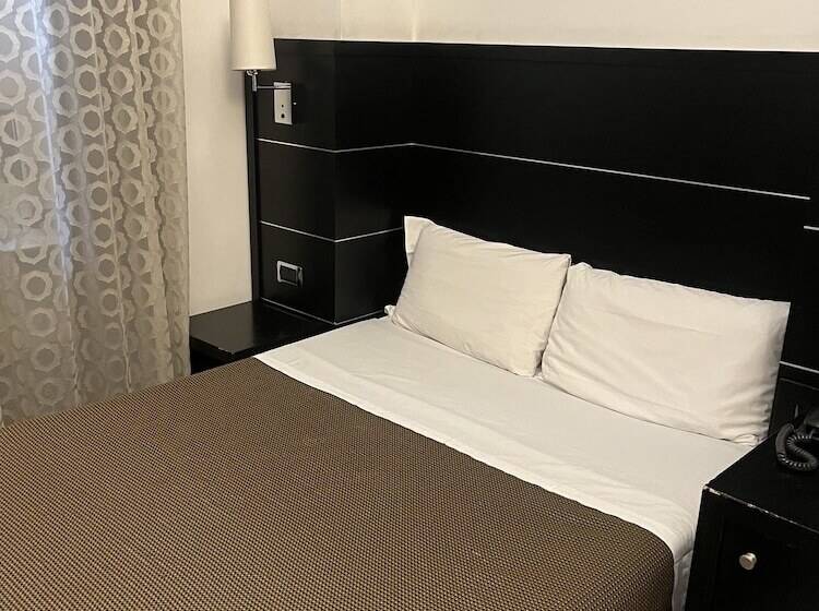 Fotos del hotel Sonya:  3