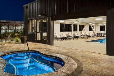 هتل Staybridge Suites Colorado Springs North, An Ihg