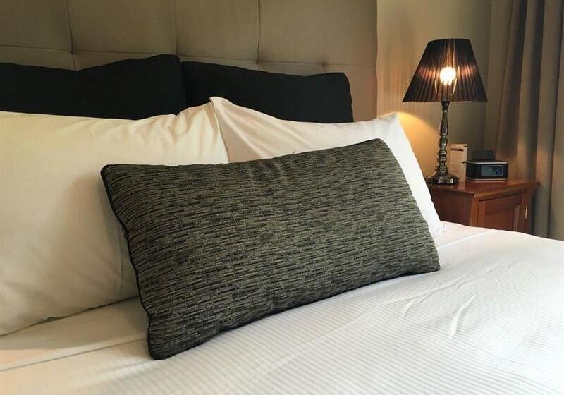 فندق The Belmore Apartments
