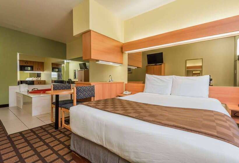 Microtel Inn & Suites By Wyndham Ft. Worth North/at Fossil