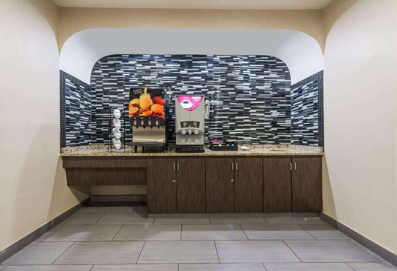 Microtel Inn & Suites By Wyndham Ft. Worth North/at Fossil