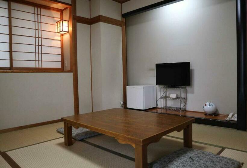 هتل Kimatsu Ryokan