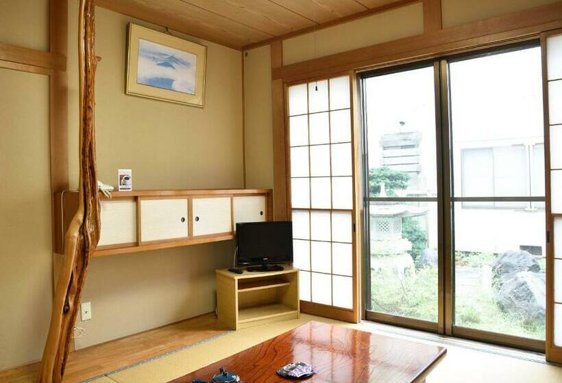 فندق Nishidani Onsen Chuseikan