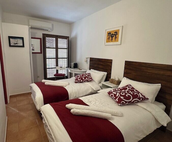 تختخواب و صبحانه Casa Del Patio