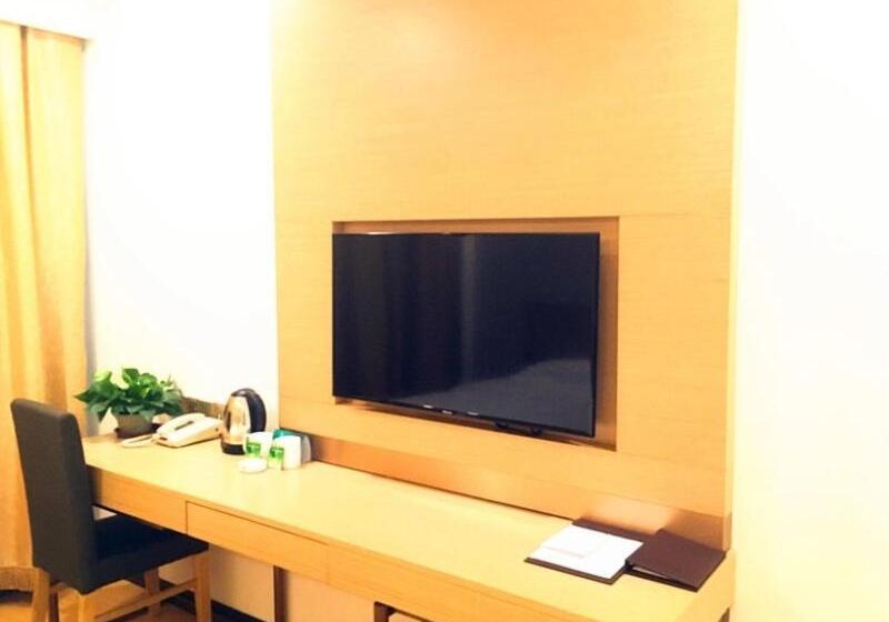 هتل Greentree Inn Hebei Baoding Baiyangdian Express