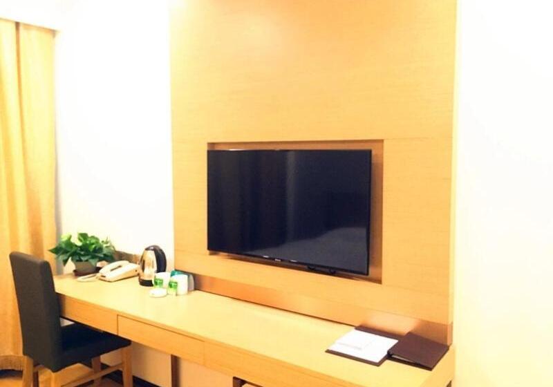 هتل Greentree Inn Hebei Baoding Baiyangdian Express