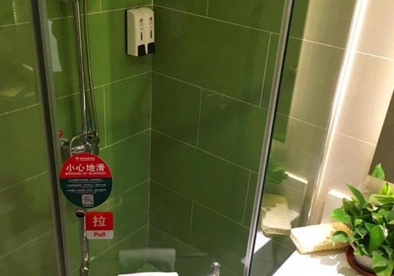هتل Greentree Inn Hebei Baoding Baiyangdian Express