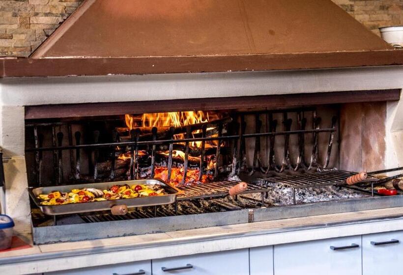 Cortona Resort & Spa