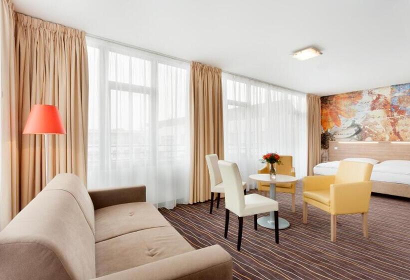 Fotos del hotel Akcent:  18