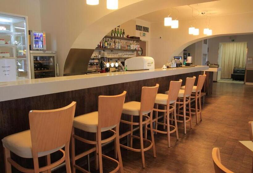 Fotos del hotel Akcent:  9