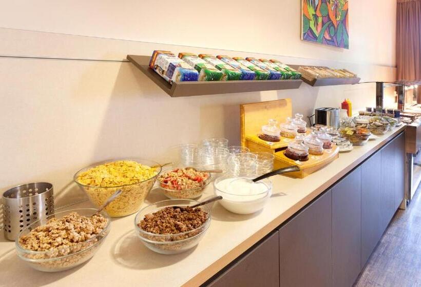 Fotos del hotel Akcent:  11