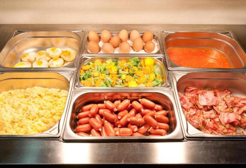 Fotos del hotel Akcent:  17