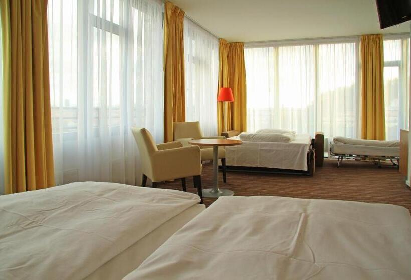 Fotos del hotel Akcent:  48