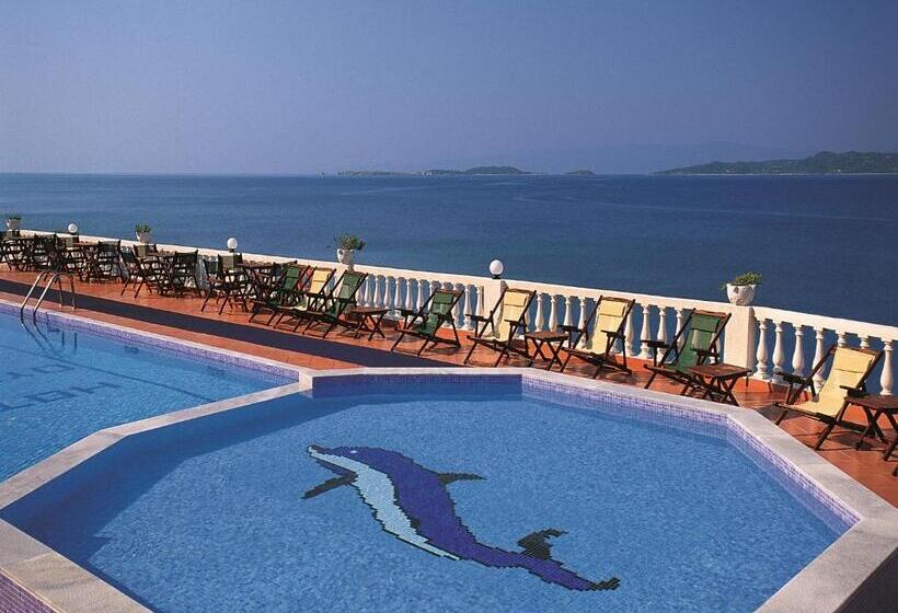 هتل Akti Ouranoupoli Beach Resort