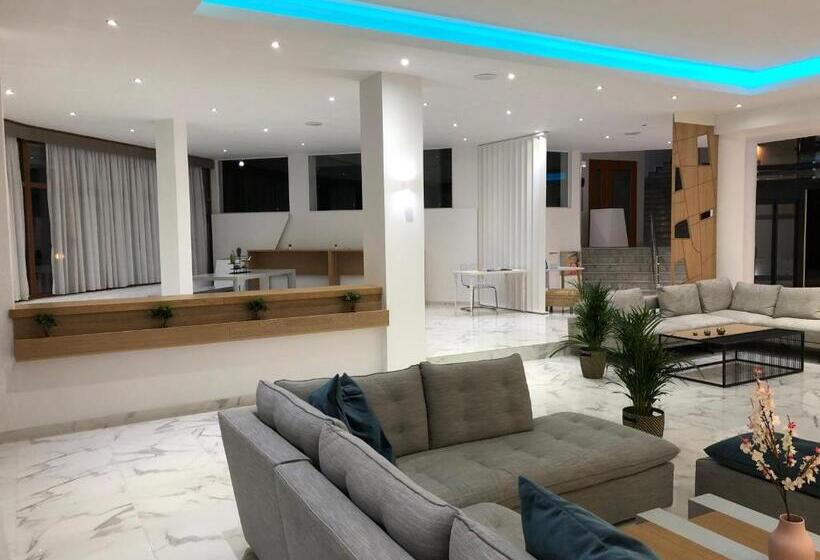 هتل Akti Ouranoupoli Beach Resort