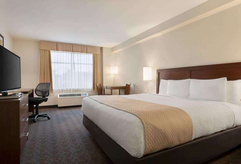 Hotel Days Inn By Wyndham Ottawa Airport