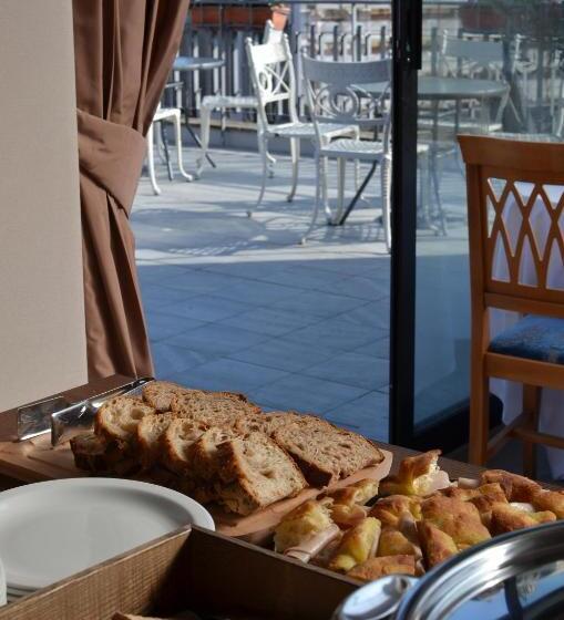 Fotos del hotel Farnesina:  16