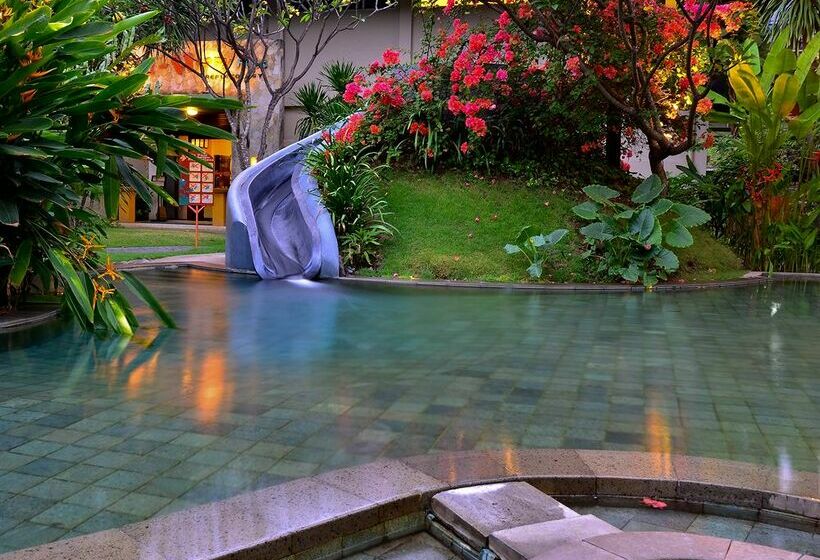 ホテル Aloft Bali Kuta Beachwalk