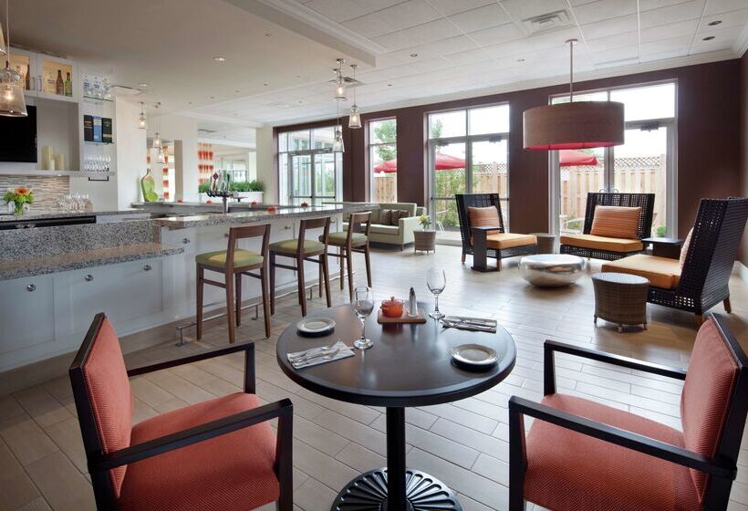 Hotel Hilton Garden Inn Montreal Airport