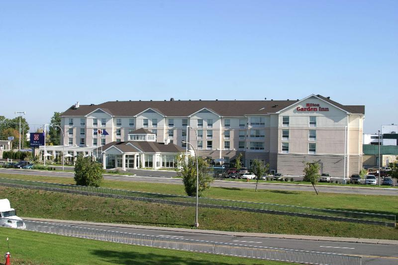 هتل Hilton Garden Inn Montreal Airport