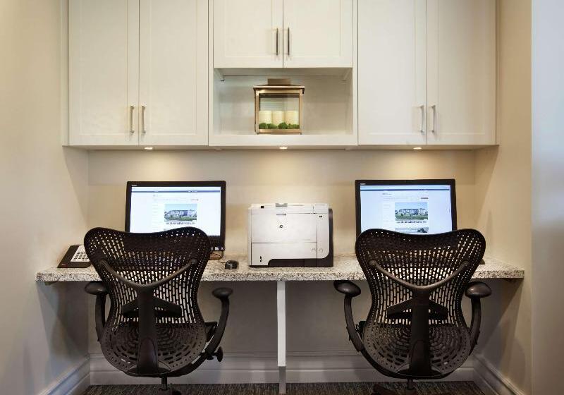 Fotos del hotel Hilton Garden Inn Montreal Airport:  35