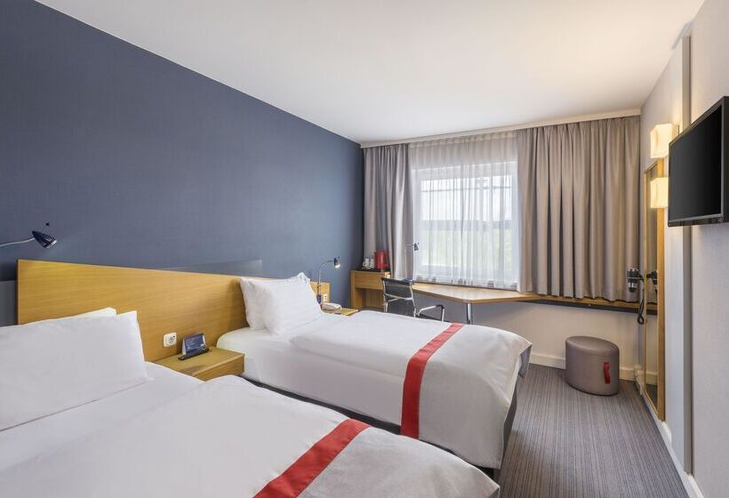 هتل Holiday Inn Express Cologne Troisdorf, An Ihg