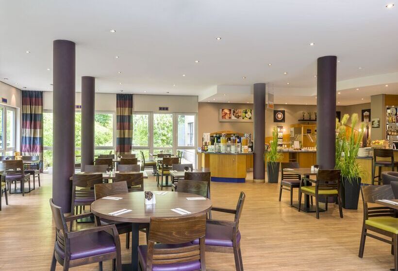 هتل Holiday Inn Express Cologne Troisdorf, An Ihg