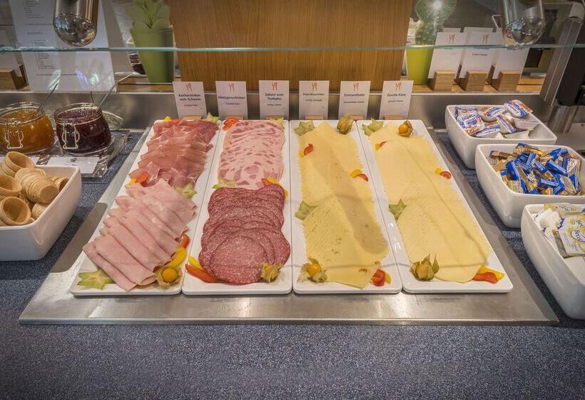 هتل Holiday Inn Express Cologne Troisdorf, An Ihg