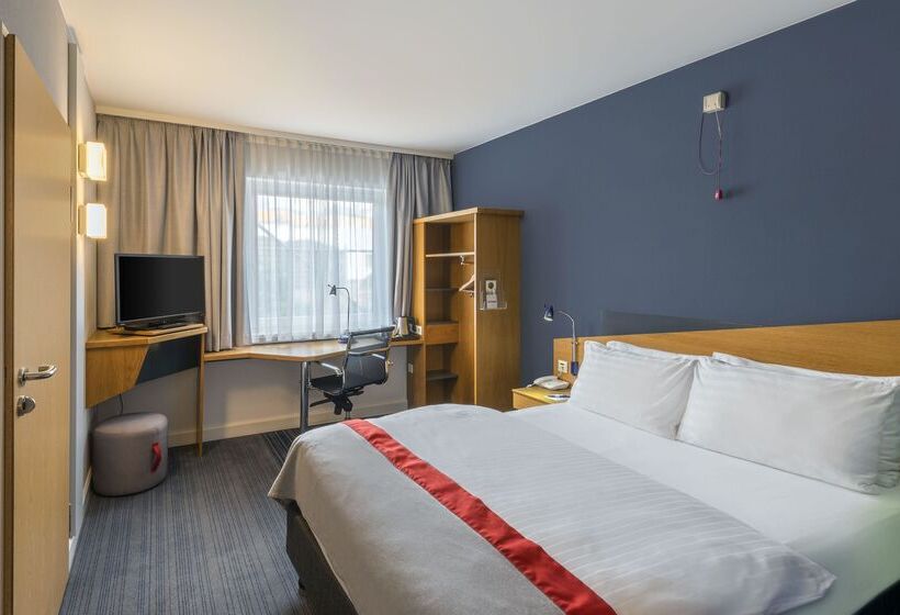 هتل Holiday Inn Express Cologne Troisdorf, An Ihg