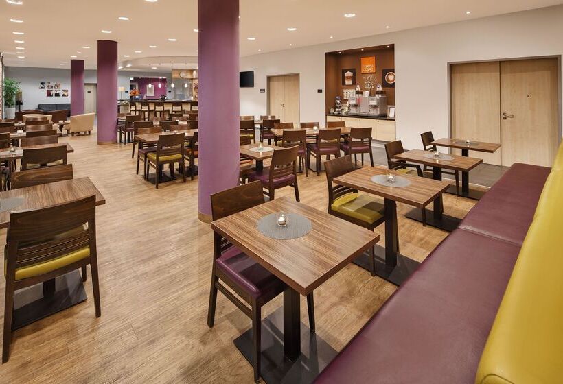 هتل Holiday Inn Express Düsseldorf   City North, An Ihg
