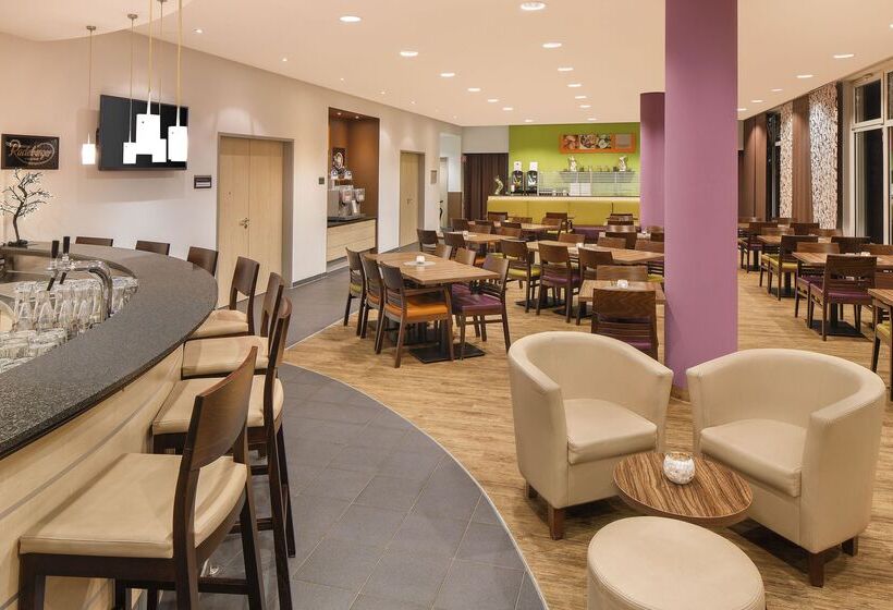 هتل Holiday Inn Express Düsseldorf   City North, An Ihg