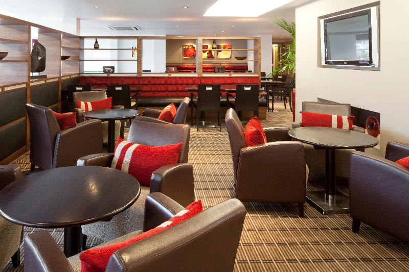 هتل Holiday Inn Express Milton Keynes, An Ihg