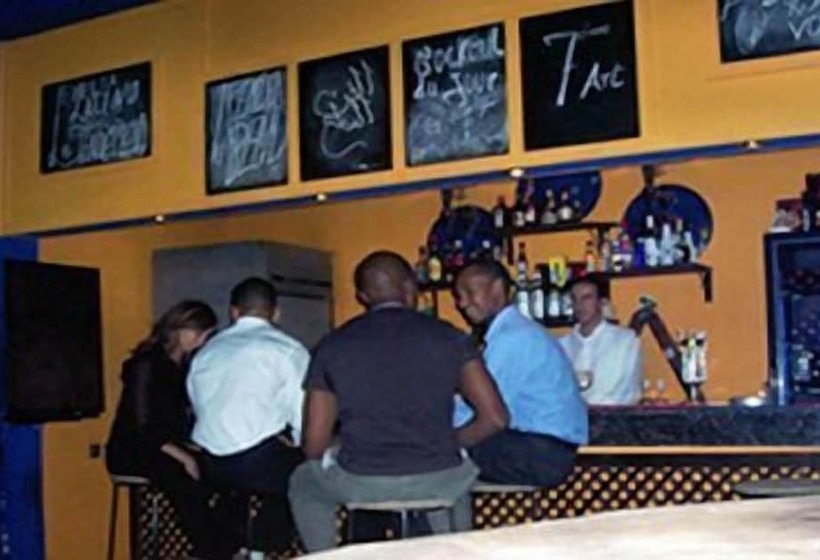 هتل La Perle Du Sud