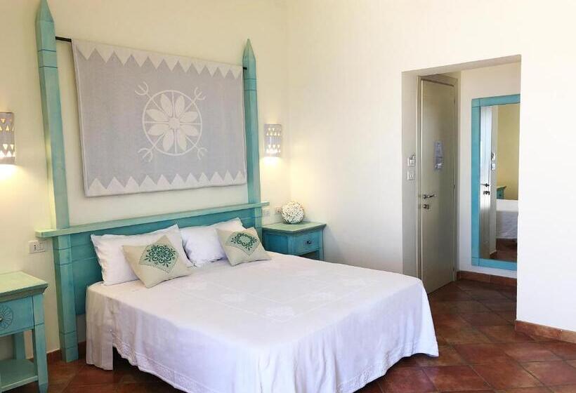 هتل Lh Pedraladda Resort