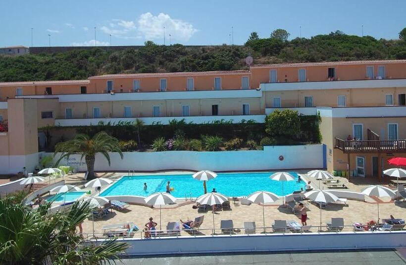 هتل Lh Pedraladda Resort