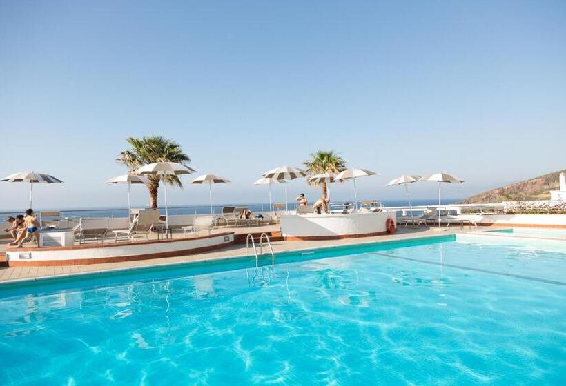 هتل Lh Pedraladda Resort