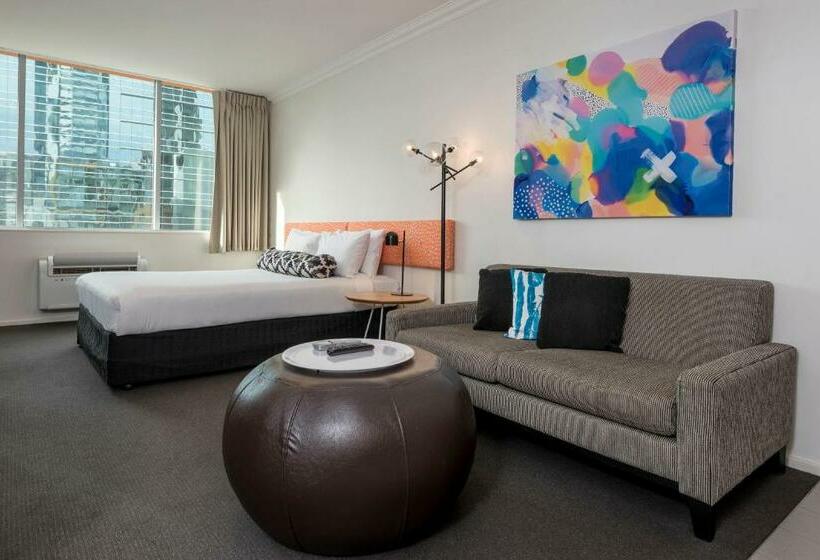 هتل Oaks Perth