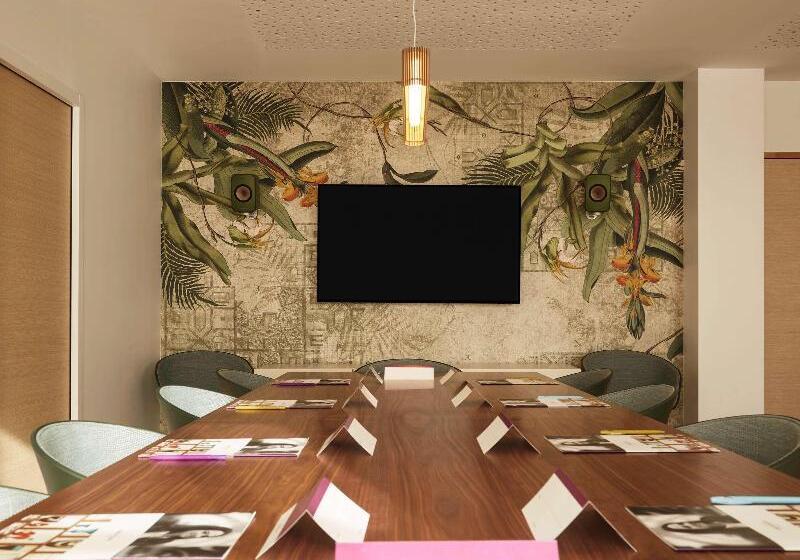 Fotos del hotel Mercure Avignon Gare Tgv:  13