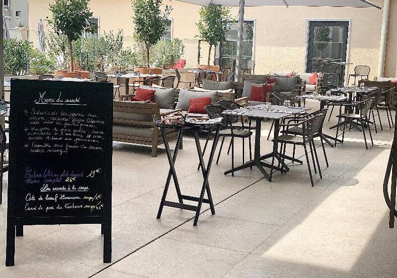 Fotos del hotel Mercure Avignon Gare Tgv:  24