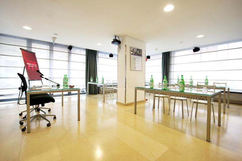 هتل Mercure Palermo Centro