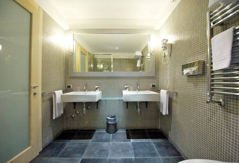 هتل Mercure Palermo Centro