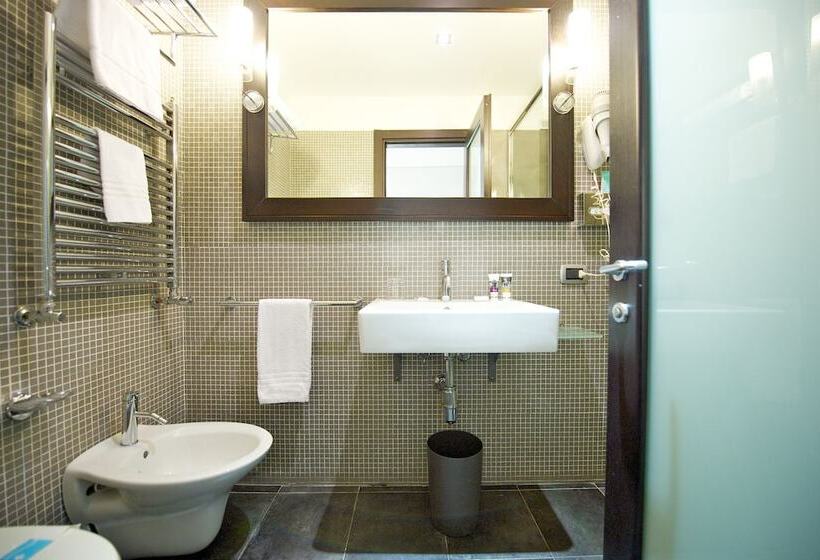 هتل Mercure Palermo Centro